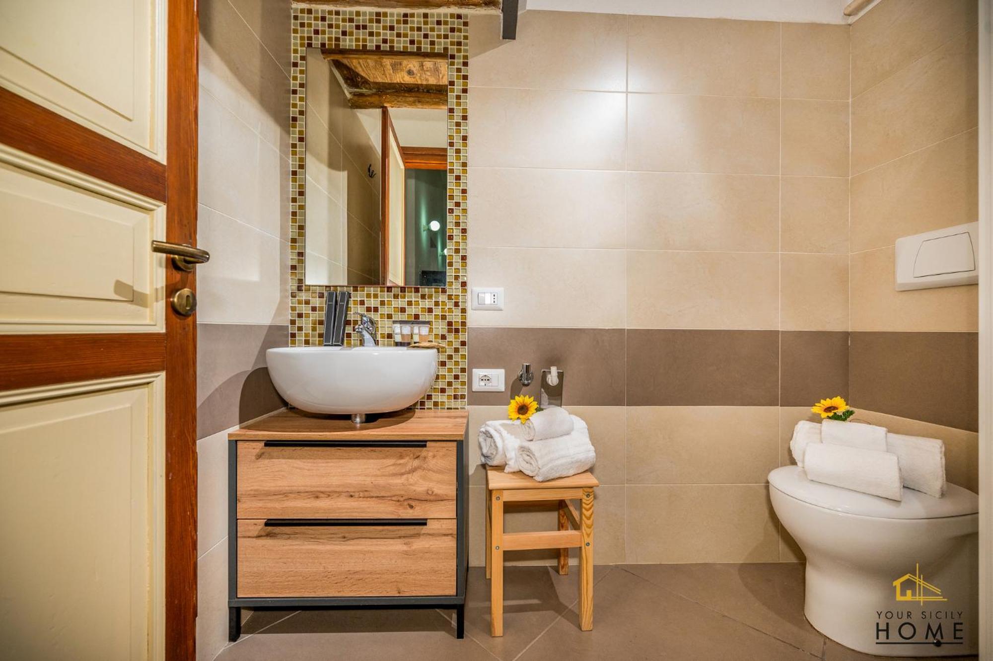 Casa Vacanze Peperoncino Castellammare del Golfo Eksteriør billede